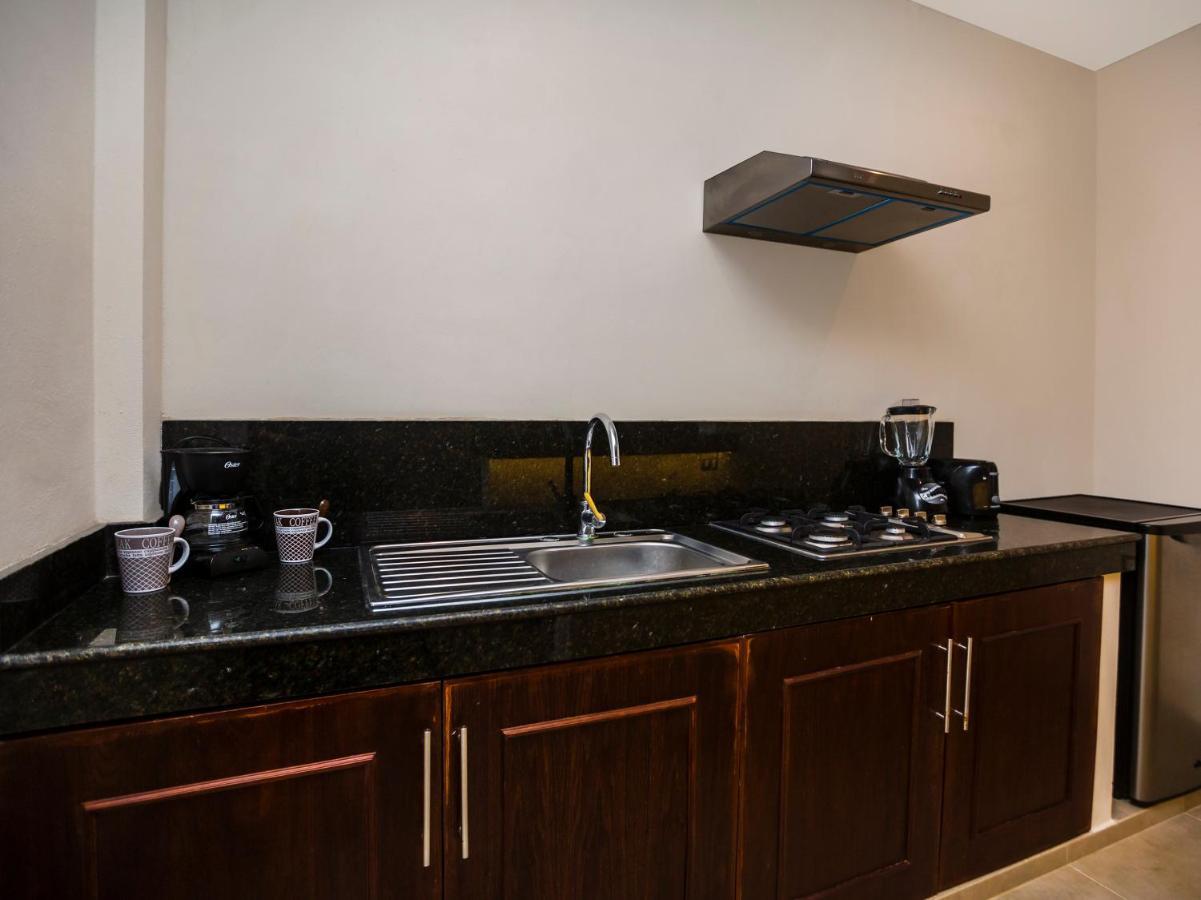 Hotel Beach Don Gonzalo Celestun Bagian luar foto